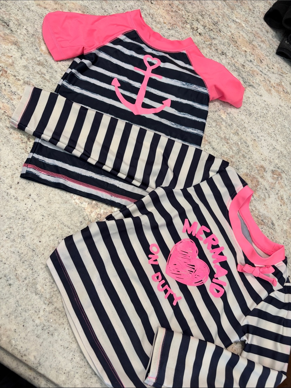 10/$30 George Navy & Pink Striped Rash Guard Set